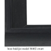 houten-baklijst-op-maat-met-trap-zwart