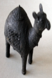 beeld-lama---gegoten-metaal-12-cm-lang