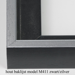 houten-baklijst-op-maat-met-trap-zwart-zilver