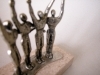 beeld-juichend-volk-van-metaal-12,3-cm-lang